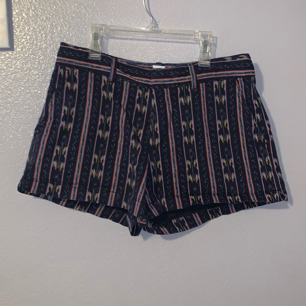 Gap City Short Size 10 Aztec Shorts